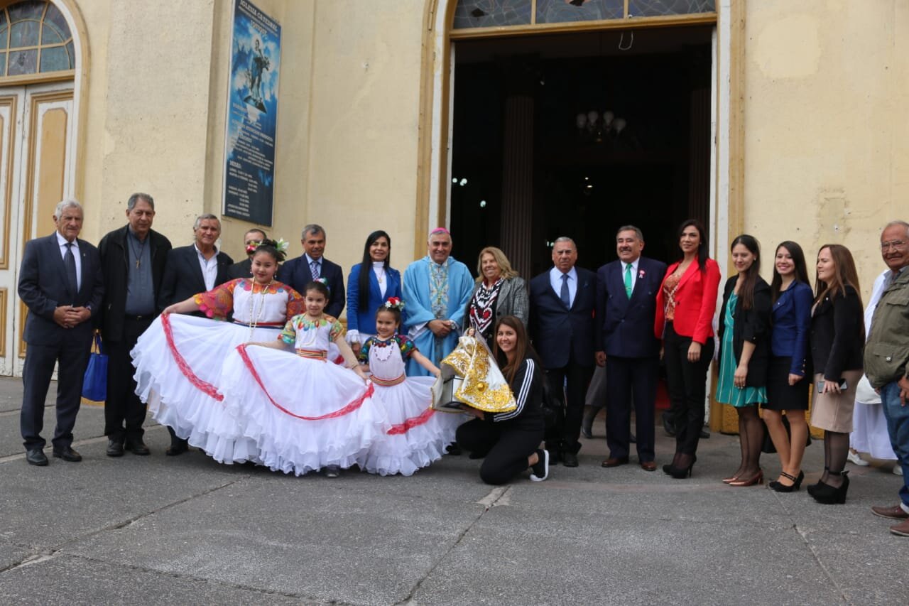 Con un oficio religioso celebran el aniversario de la fundación de Asunción en la ciudad de Iquique, Chile