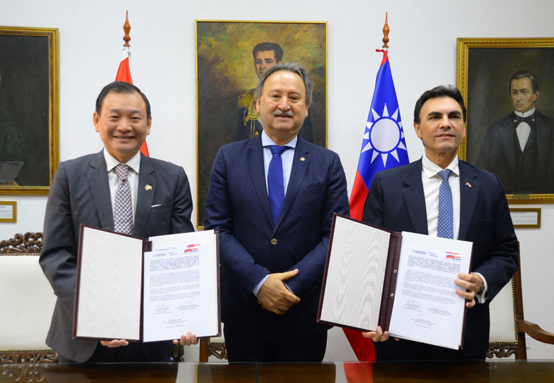 Paraguay y China Taiwán firman actas de recepción de desembolsos para proyectos FONAVIS y Barrio San Blas a cargo del Ministerio de Urbanismo, Vivienda y Hábitat