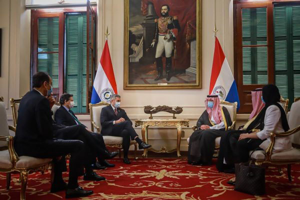 Arabia Saudita, interesada en intercambio comercial e inversiones en Paraguay