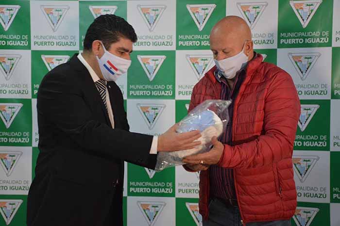 Consulado del Paraguay en Puerto Iguazú logró donación de tapabocas 