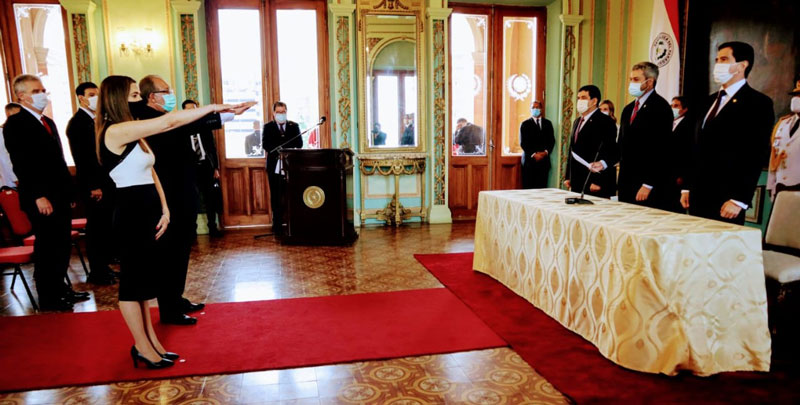 Presidente tomó juramento a nuevos embajadores ante ALADI, MERCOSUR y Alemania 