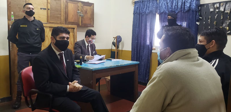 Consulado paraguayo en Puerto Iguazú asiste a connacionales en el penitenciario de Eldorado 