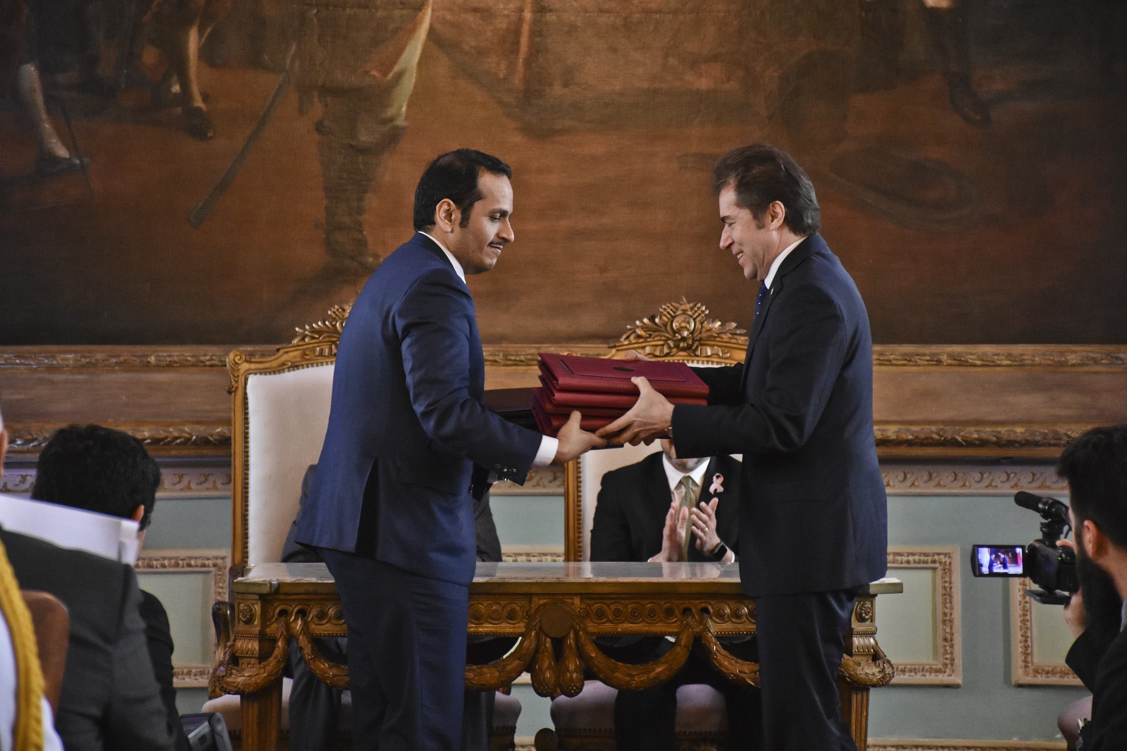 Paraguay y Qatar suscriben Acuerdos claves para fortalecer sus relaciones 