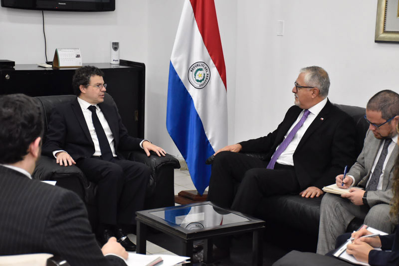 Paraguay y Chile dialogan para fortalecer los vínculos y la cooperación mutua 