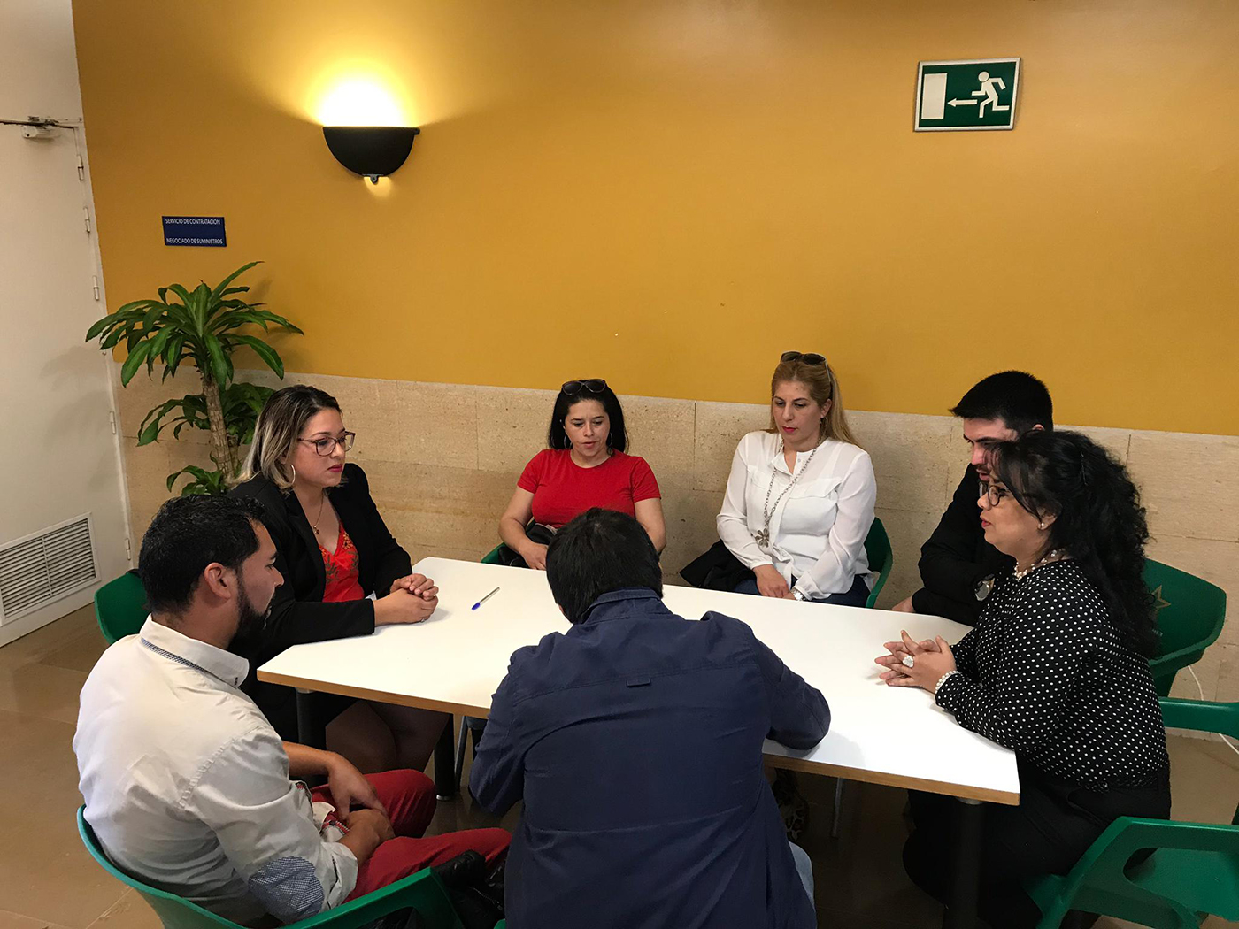 Más de 100 paraguayos fueron atendidos en la jornada consular en Murcia
