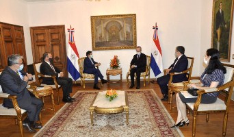Ministro expresó a embajador las condolencias del Paraguay al gobierno y pueblo de Italia