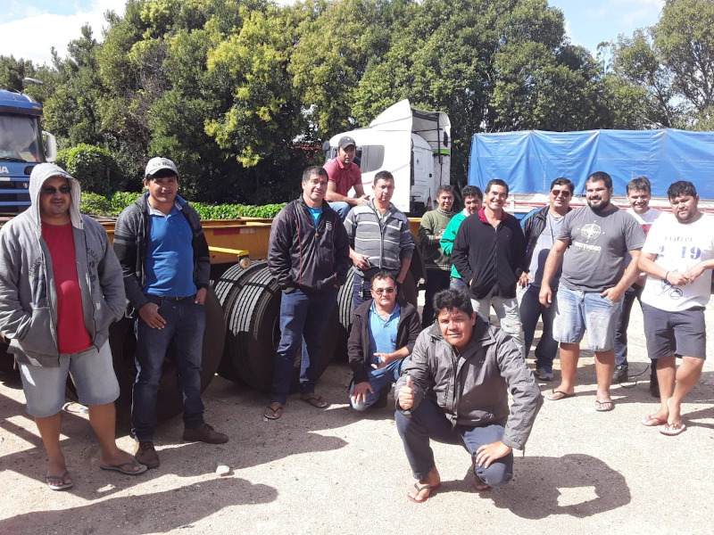 Consulado en Montevideo brinda asistencia humanitaria y personalizada a connacionales