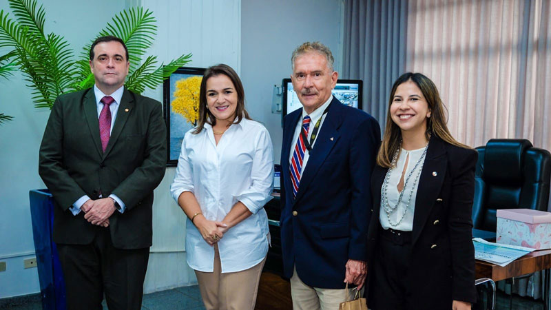Embajador de Paraguay en Brasil se reúne con nuevas autoridades del Estado de Mato Grosso