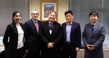 Embajador paraguayo trató temas de interés bilateral con alto funcionario de la cancillería coreana