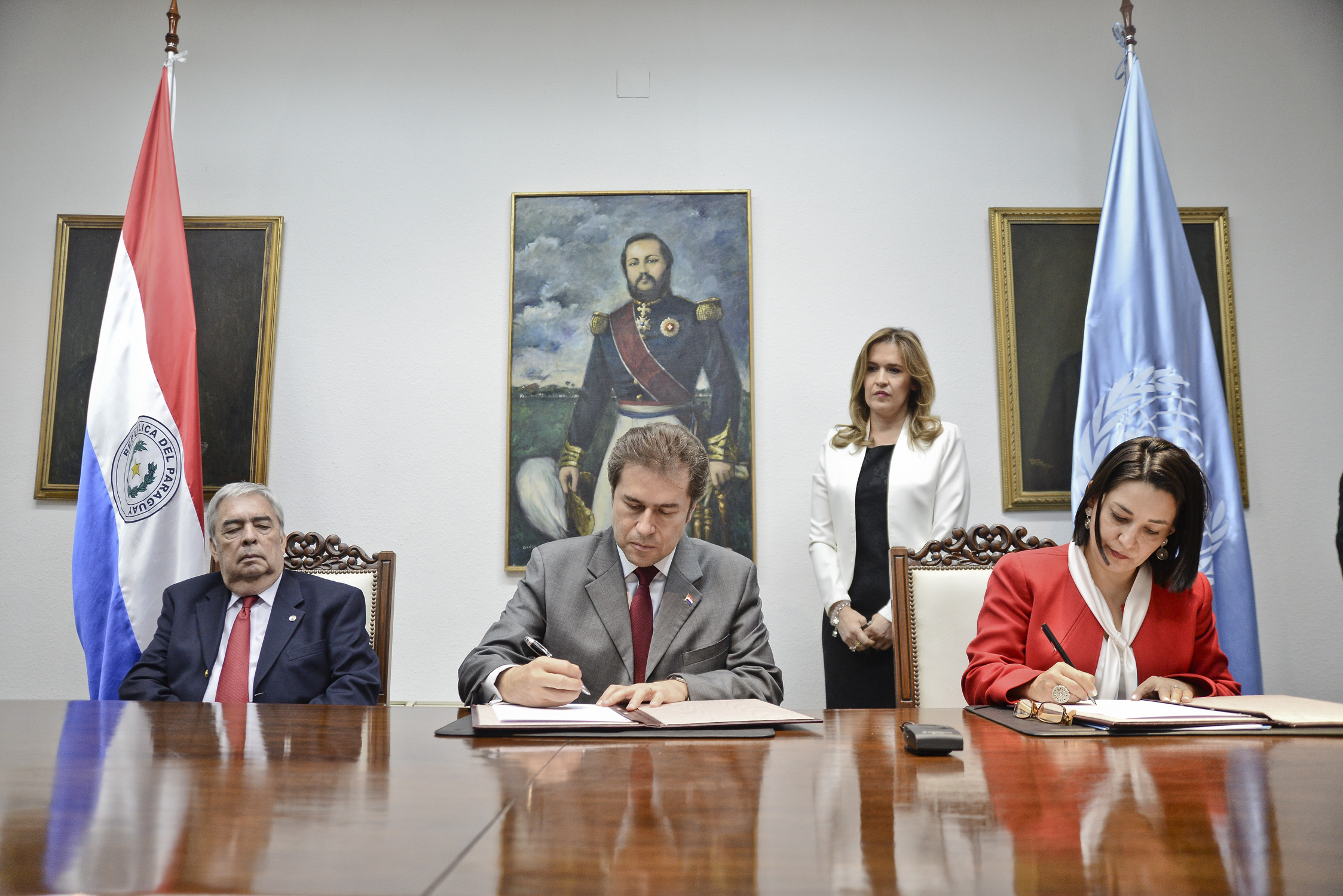 Paraguay suscribió Protocolo de Cooperación con las Naciones Unidas para prevenir y combatir el tráfico ilícito de armas