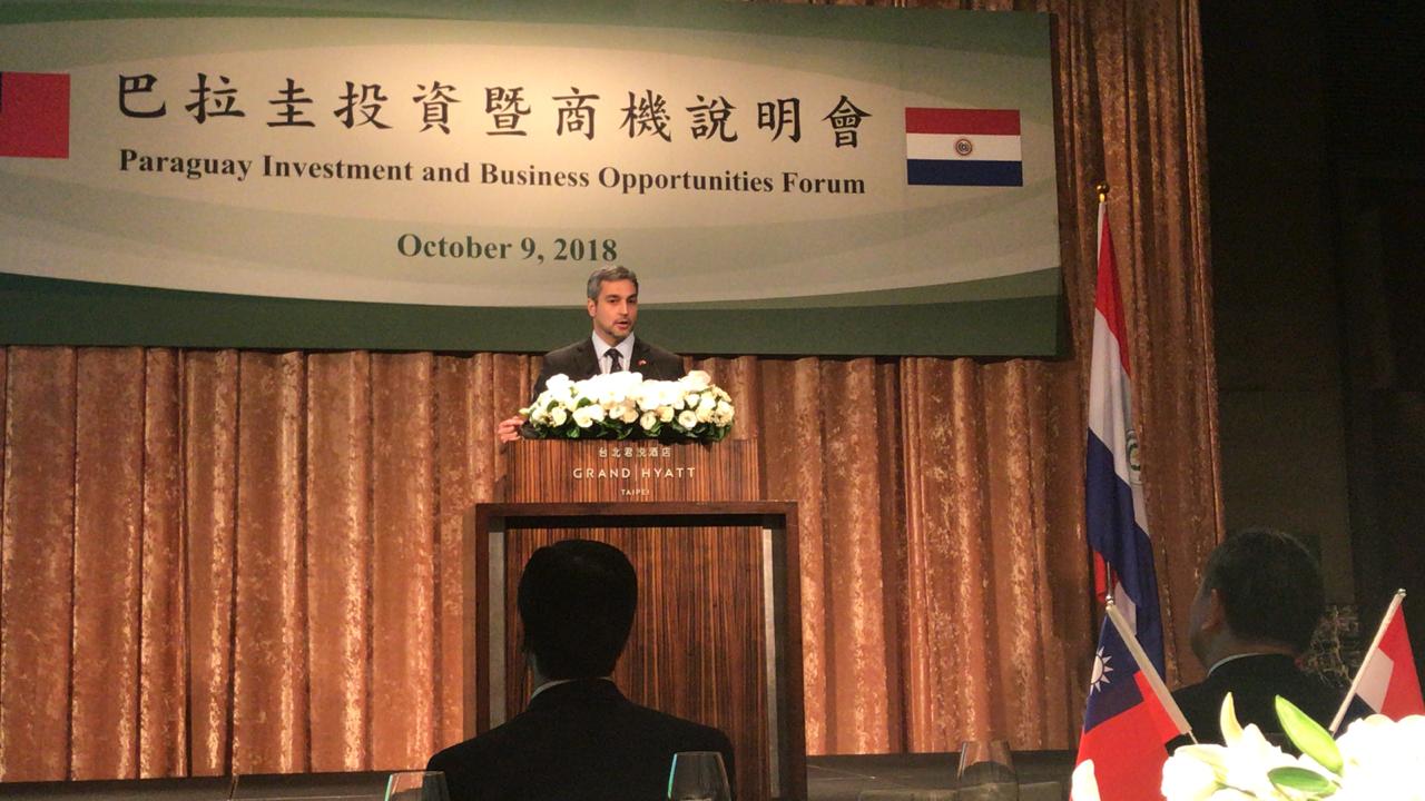 Presidente Abdo destaca posición estratégica del Paraguay para la radicación de inversiones taiwanesas