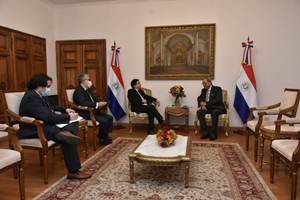El embajador de República Dominicana expresa interés en fortalecer lazos con Paraguay