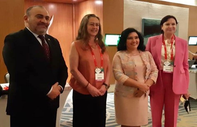 Ministra de Turismo recibe Premio FORUM en Panamá, por acciones de apoyo a la industria de turismo de reuniones en Paraguay