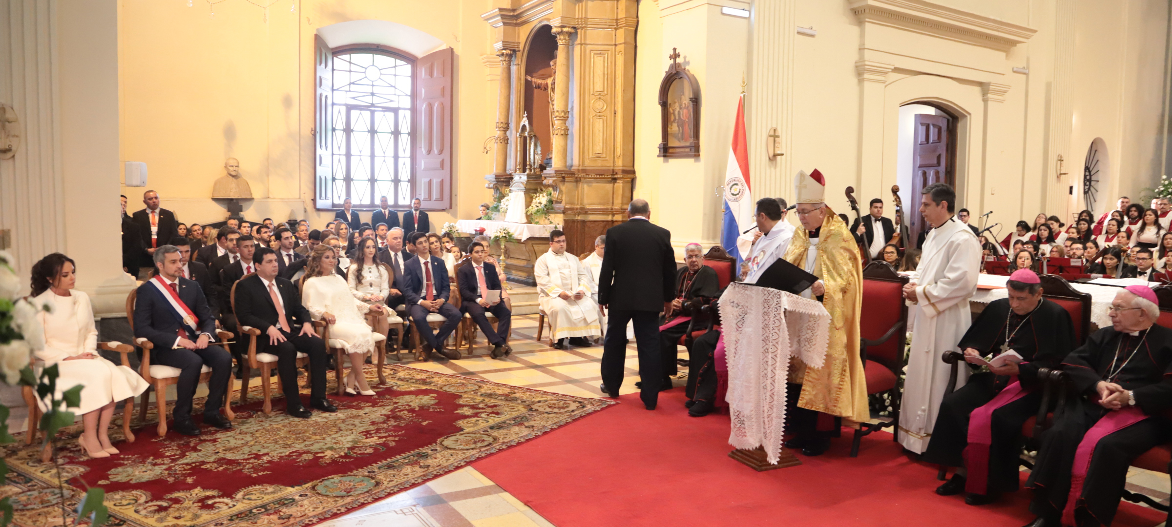 Presidente Abdo Benítez asistió al Te Deum en la Catedral Metropolitana