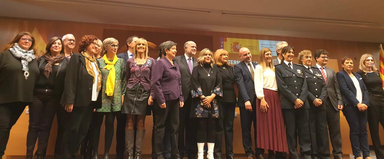 Consulado en Barcelona se suma al día internacional de la eliminación de la violencia contra la mujer