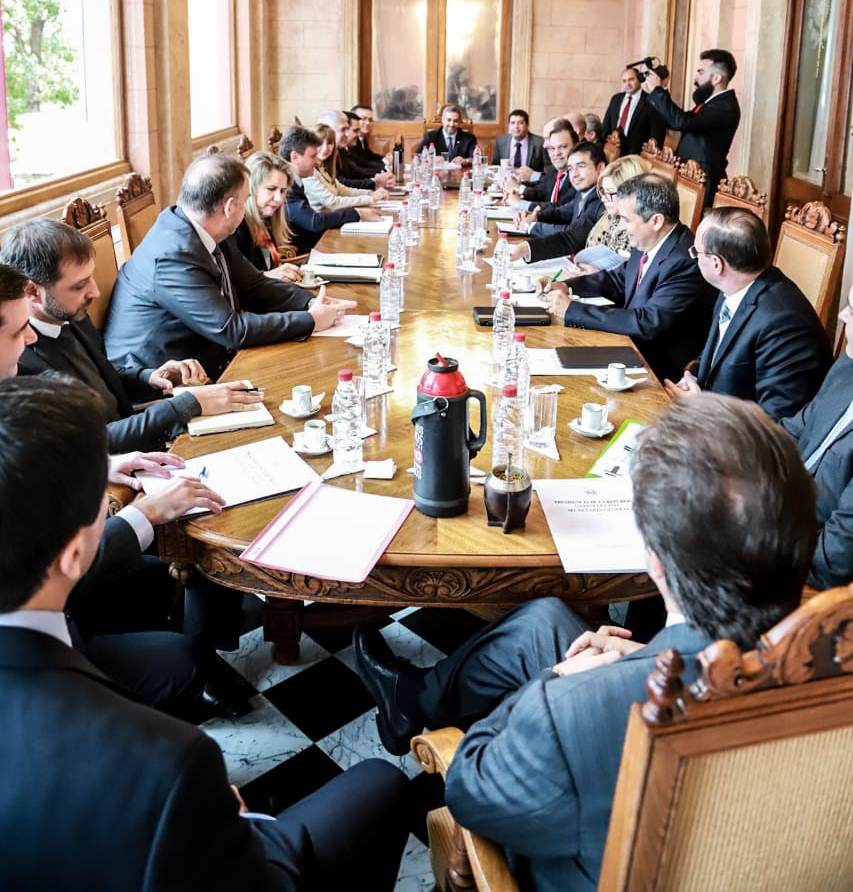 El Canciller Nacional participó en la primera reunión del Consejo de Ministros con el Presidente Abdo Benítez