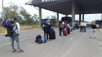 Retornan 10 compatriotas de Bolivia y harán cuarentena en Mcal. Estigarribia