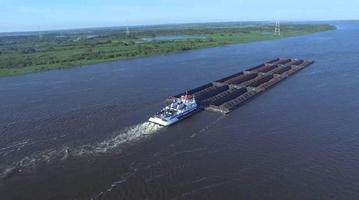 Hidrovía: Paraguay impulsa el desarrollo, la modernización y eficiencia de la navegación y el transporte fluvial