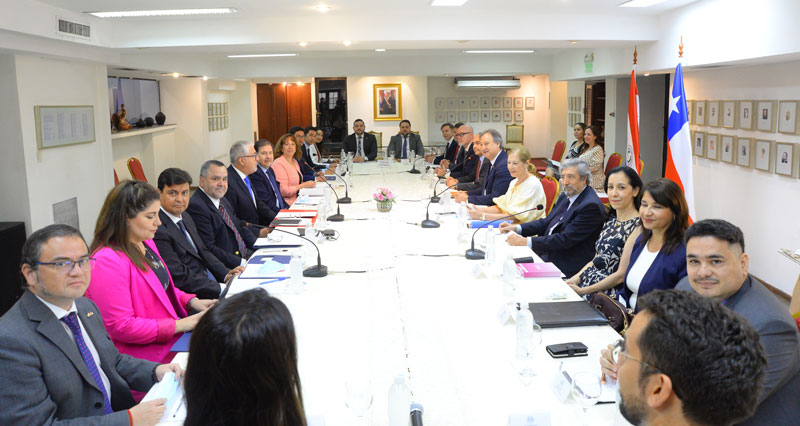 Paraguay y Chile evaluaron situación actual de las relaciones bilaterales y destacaron la amplitud, relevancia y resultados de los temas que componen la agenda 