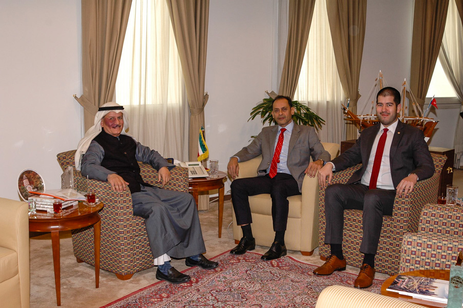 Embajador Barchini impulsa agenda económica y comercial en Kuwait
