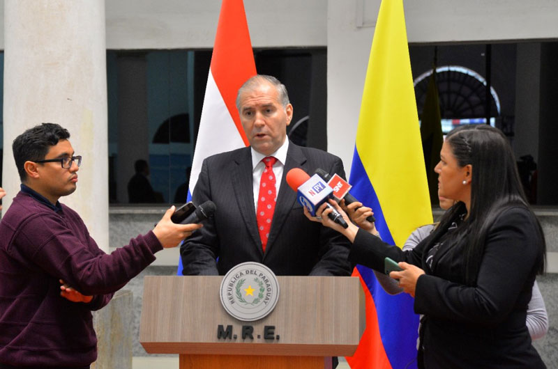 Canciller Arriola informó que Gabinete Ministerial Binacional se reunirá luego de la Cumbre del Mercosur