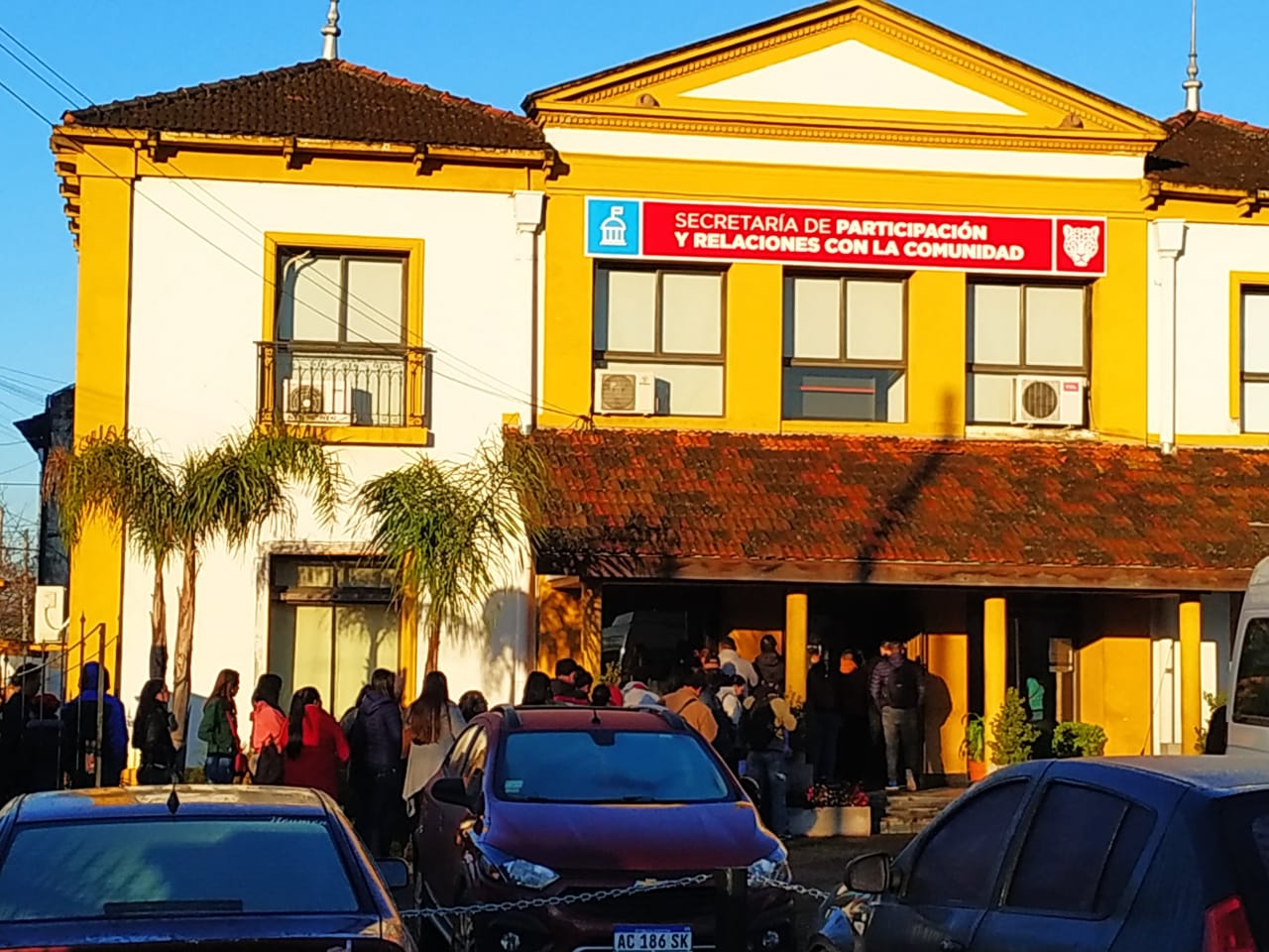 Más de 200 paraguayos realizaron trámites de cedulación en Tigre, Argentina