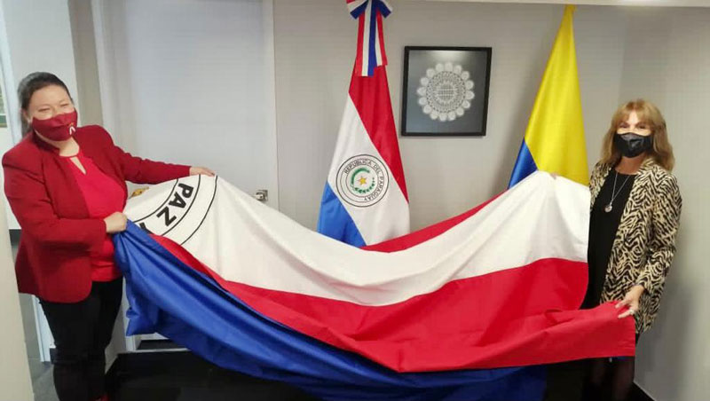 Bandera del Paraguay formará parte del Monumento a las Banderas de la ciudad de Bogotá