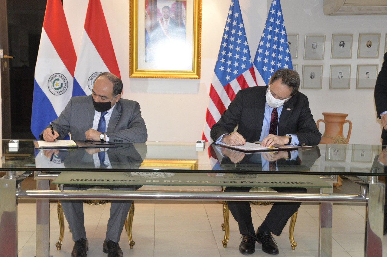Se firmó Acuerdo de Cooperación entre Aduanas de Paraguay y EE.UU para fortalecer el comercio y combatir ilícitos