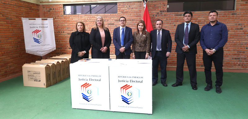 El Ministerio de Relaciones Exteriores y el Tribunal Superior de Justicia Electoral inician segunda etapa de envío de materiales electorales al exterior