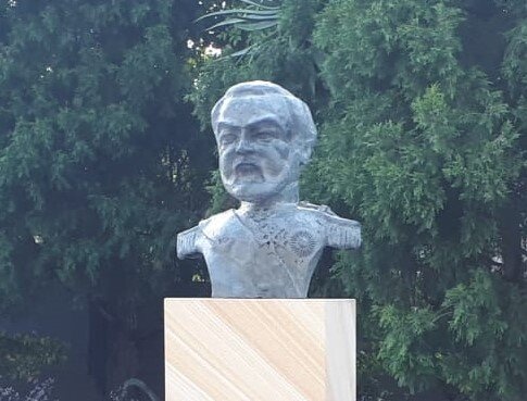 Busto de Mariscal Francisco Solano López fue colocado en plaza iberoamericana de Sidney