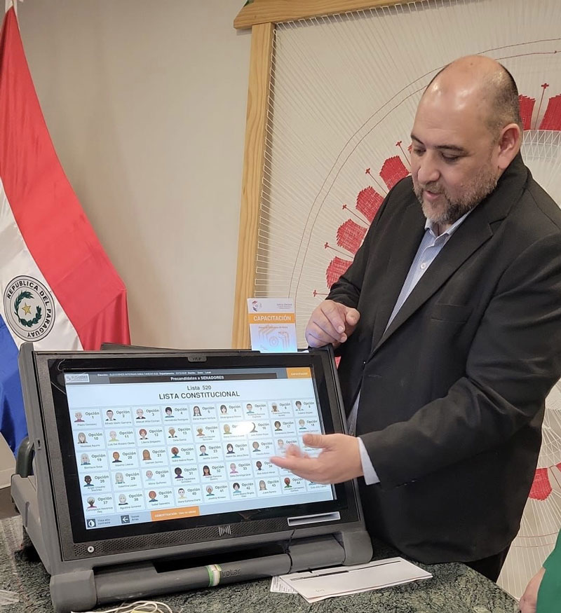 Sección consular de Embajada de Paraguay en Washington realizó jornada de capacitación sobre sistema electrónico de votación