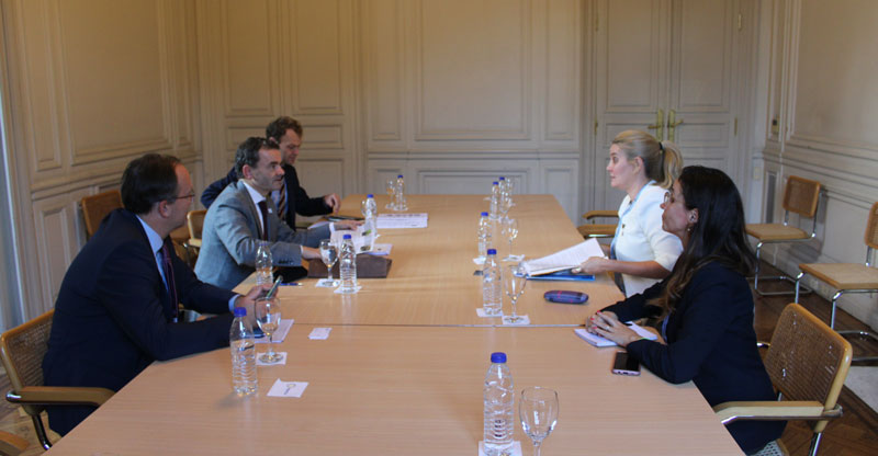 Paraguay y Bélgica se reúnen en el marco de la III Reunión de Ministras y Ministros CELAC UE