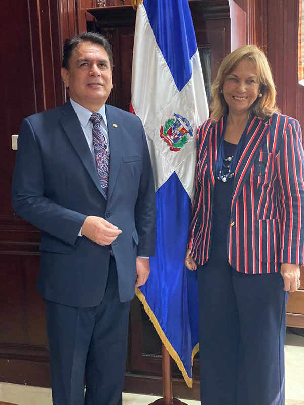 Embajador del Paraguay y viceministra dominicana hicieron un repaso de las relaciones bilaterales