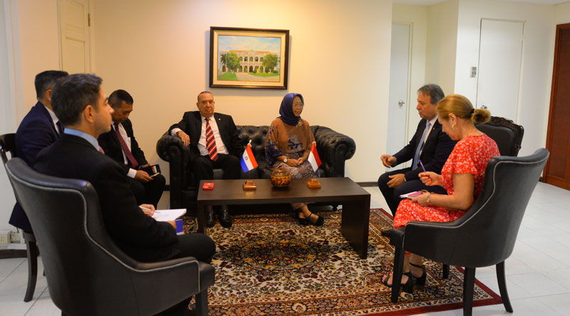 Indonesia está interesada en estrechar vínculos con Paraguay