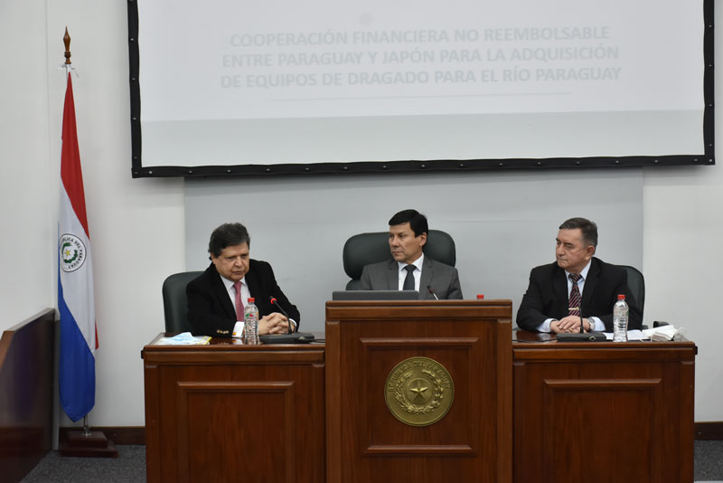 Cancillería y Diputados coordinan acciones para ejecutar donación para mejorar la navegabilidad del río Paraguay