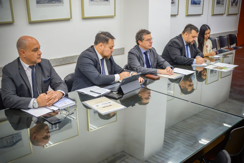 Federación Paraguaya de Madereros presentan promoción de la Expo Madera 2023