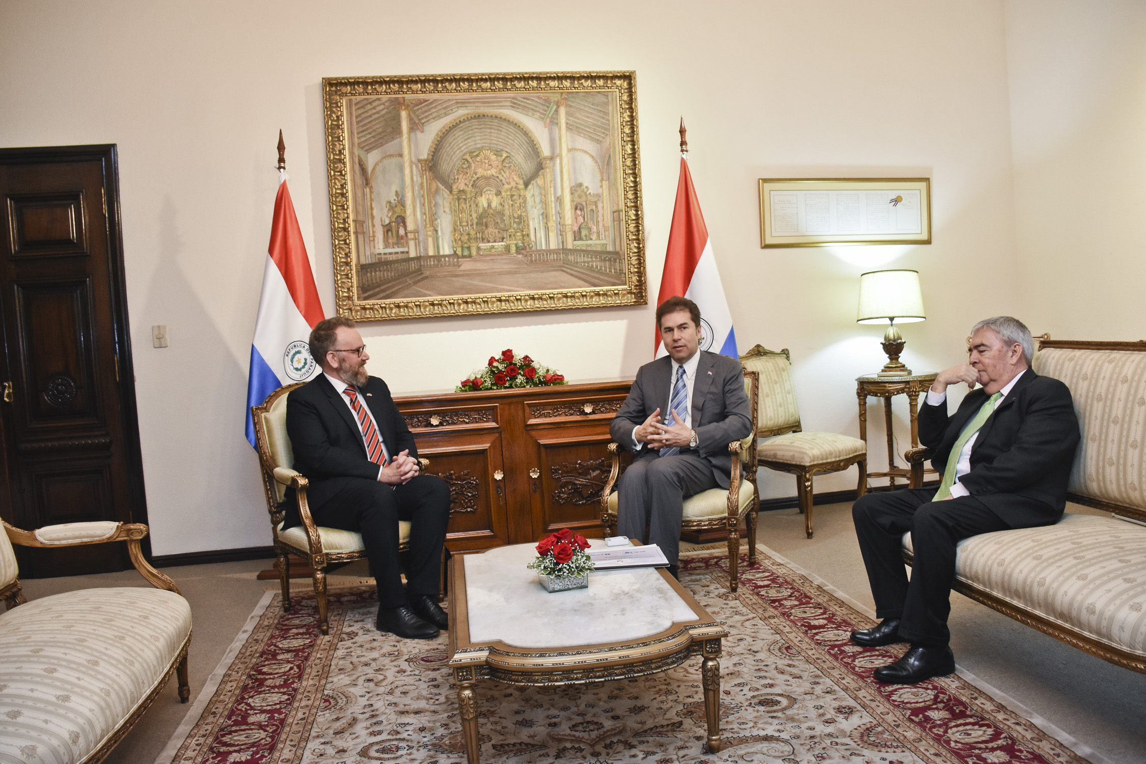 Gran Bretaña brinda su apoyo y felicita al Paraguay por decisión apegada al derecho internacional