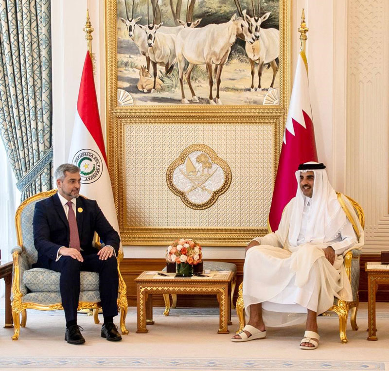El presidente Abdo presentó al Emir de Qatar el clima de negocios y las oportunidades de inversión en nuestro país 