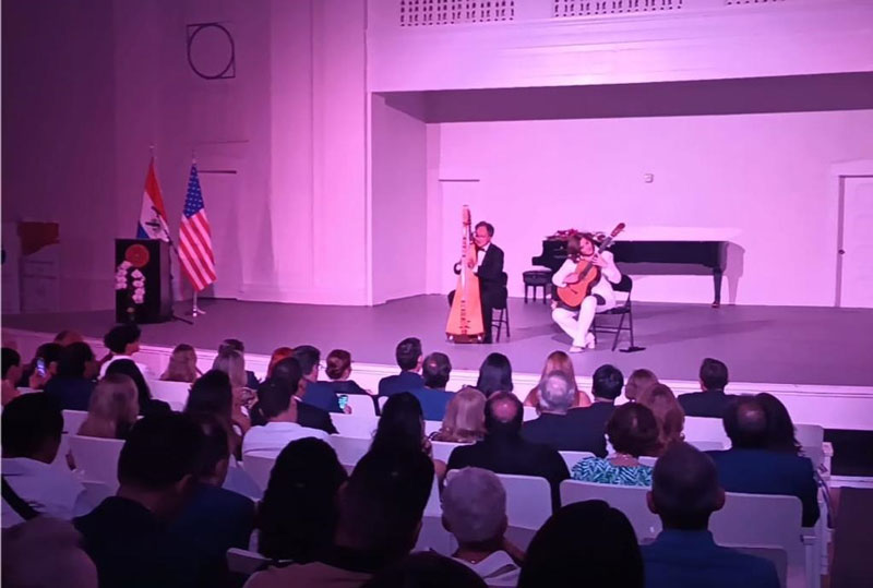 Colectividad paraguaya en Miami conmemoró Fiestas Patrias con Concierto de Gala de la maestra Berta Rojas