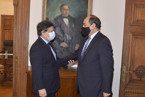 El embajador Antonio Rivas fue recibido por el ministro de Relaciones Exteriores