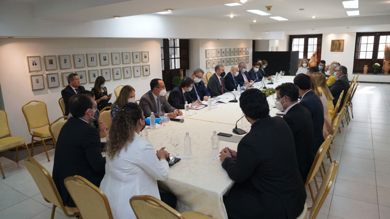 Canciller Arriola recibió informes sobre avances en la organización de la Cumbre del Mercosur