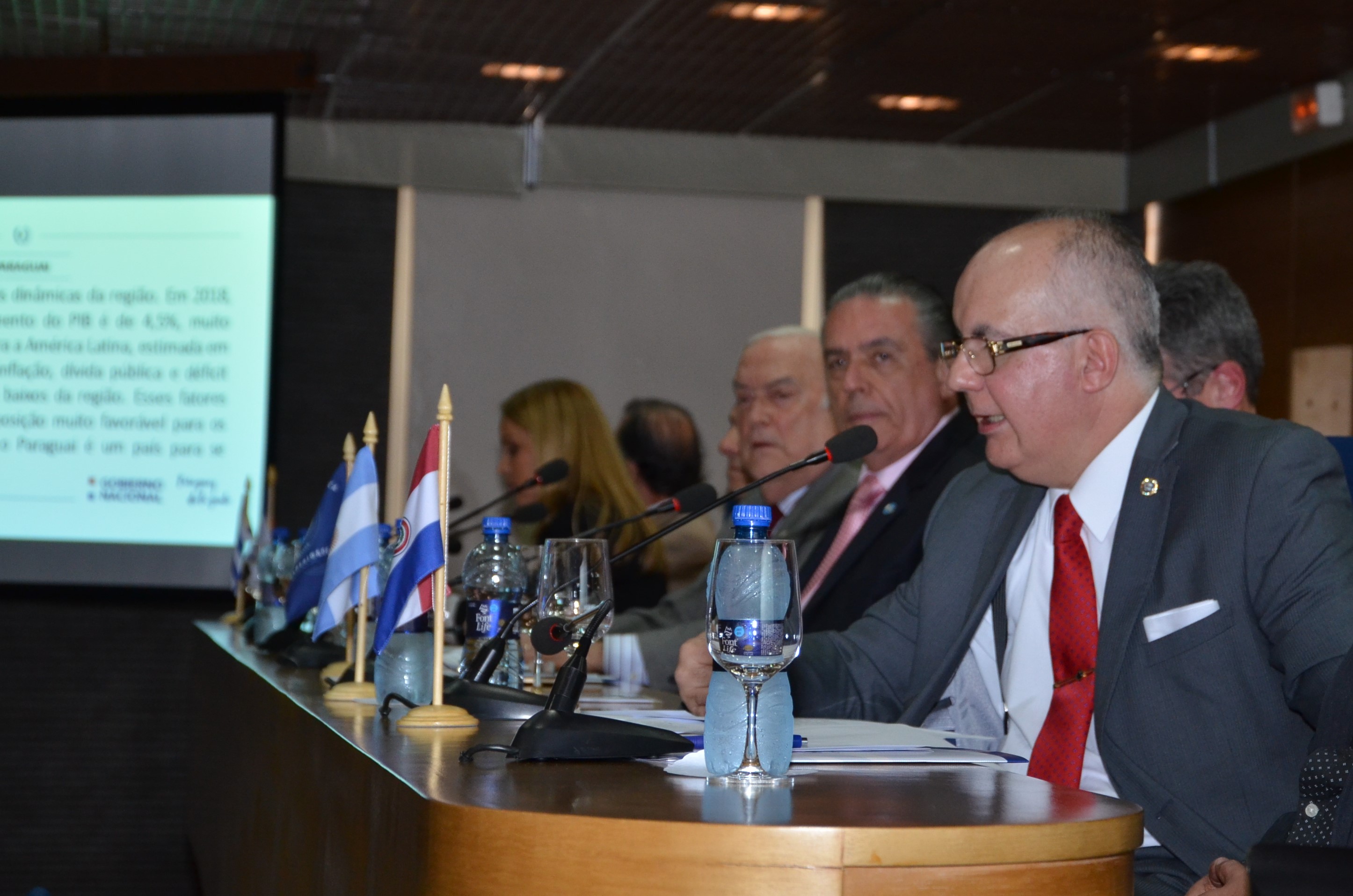 Consulado General en Curitiba participó del III Encuentro de Consulados y Cámaras de Comercio e Industria del Paraná
