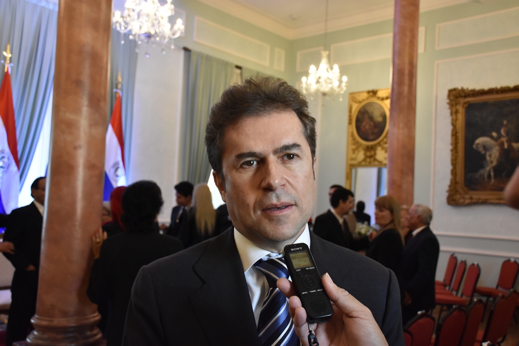 Canciller Castiglioni anuncia apertura de Embajadas paraguayas en Emiratos Árabes Unidos y en Turquía