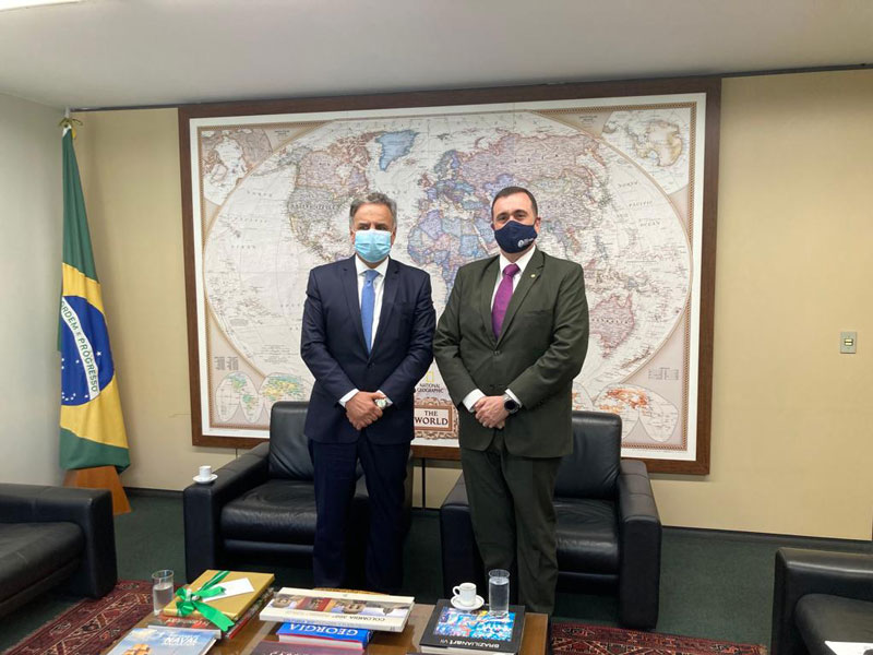 El embajador Delgadillo visitó al presidente de la Comisión de Relaciones Exteriores y Defensa Nacional de la Cámara de Diputados del Brasil