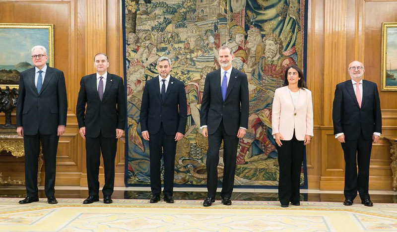 Mandatario se reunió con el Rey de España
