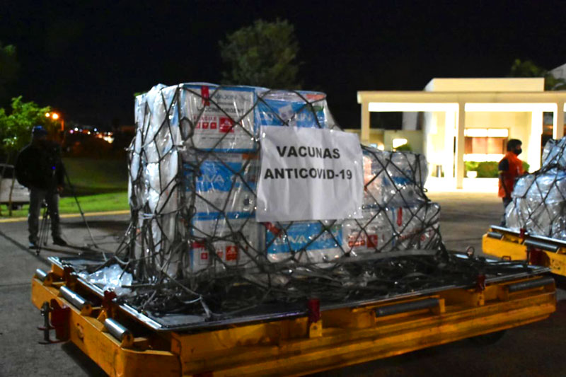 Paraguay recibe 234.000 dosis de vacunas anticovid