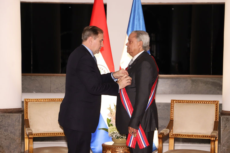Paraguay condecora a Embajador de República Dominicana con la Orden Nacional del Mérito, en el Grado de “Gran Cruz”