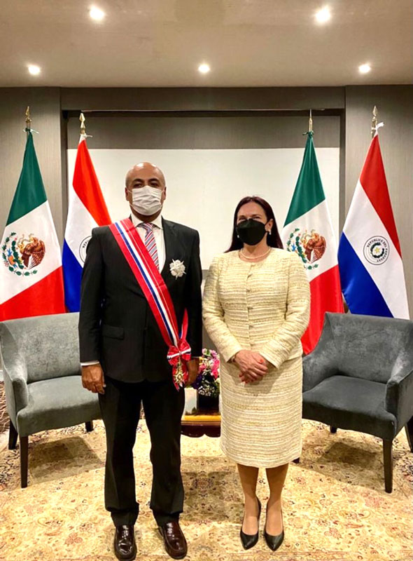 Paraguay condecoró al subsecretario para América Latina y el Caribe de Relaciones Exteriores de México