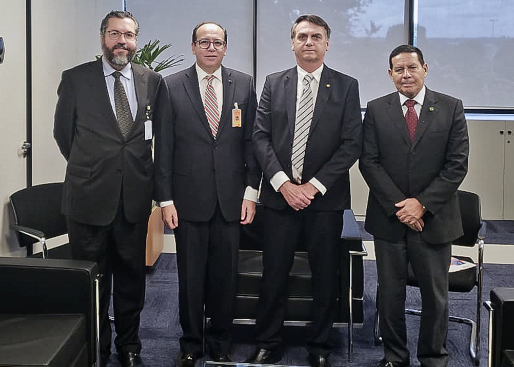 Presidente electo del Brasil recibió al Embajador del Paraguay