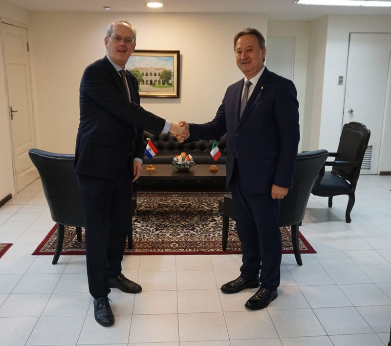 Vicecanciller mantuvo reunión de trabajo con embajador de Italia